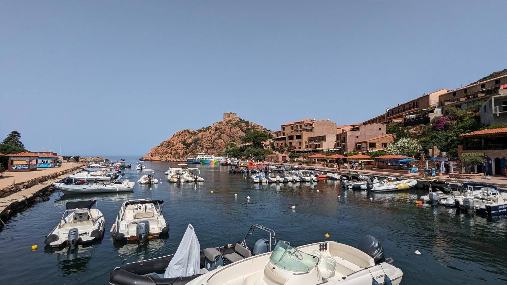 Le Porto T3 55M2 Vue Mer Immeuble Traditionnel En Pierre De Taille Avec Prestations Exceptionnelles Barbecue Ordinateur Videosurveillance Terrasse Panoramique Екстер'єр фото