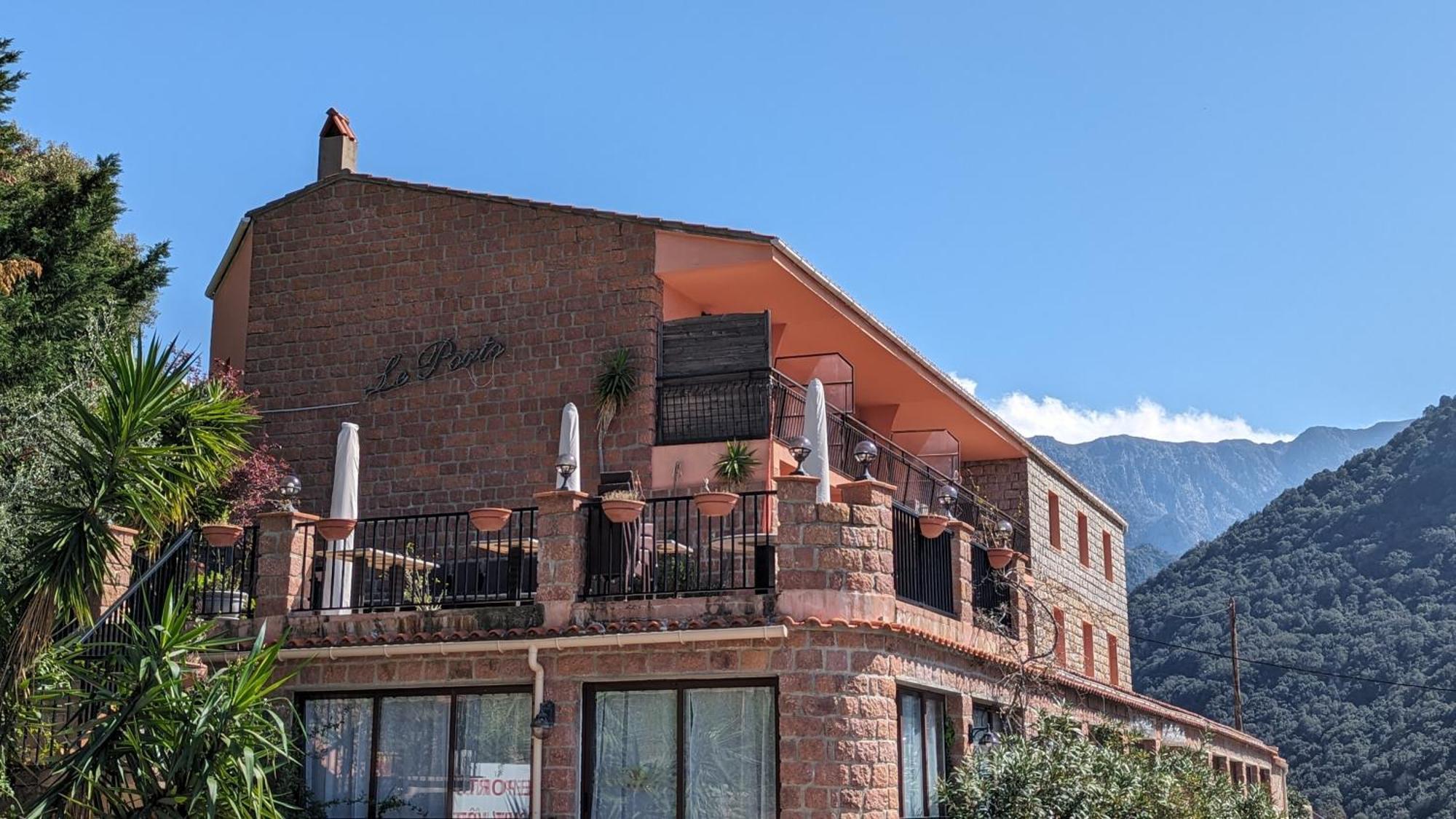 Le Porto T3 55M2 Vue Mer Immeuble Traditionnel En Pierre De Taille Avec Prestations Exceptionnelles Barbecue Ordinateur Videosurveillance Terrasse Panoramique Екстер'єр фото