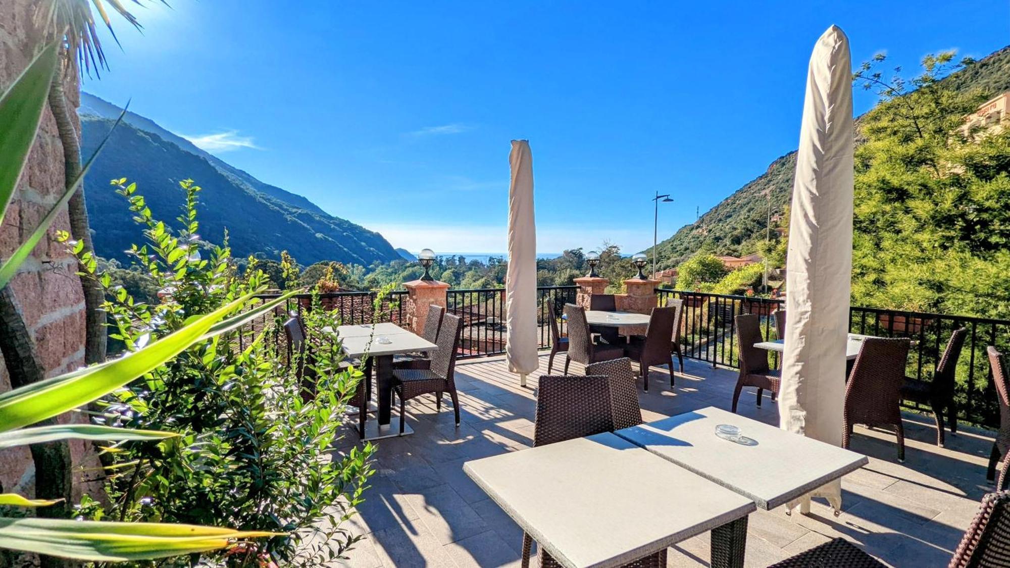 Le Porto T3 55M2 Vue Mer Immeuble Traditionnel En Pierre De Taille Avec Prestations Exceptionnelles Barbecue Ordinateur Videosurveillance Terrasse Panoramique Екстер'єр фото