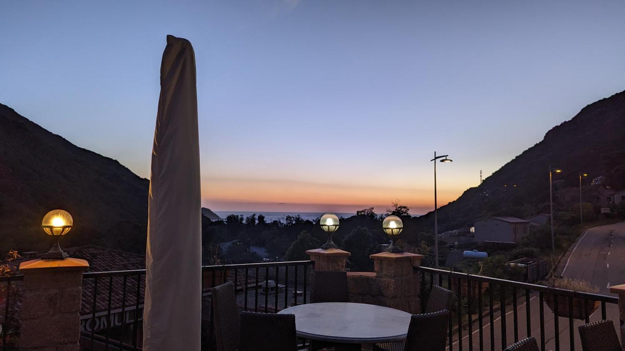 Le Porto T3 55M2 Vue Mer Immeuble Traditionnel En Pierre De Taille Avec Prestations Exceptionnelles Barbecue Ordinateur Videosurveillance Terrasse Panoramique Екстер'єр фото